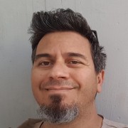 ליאור בר - עובד סוציאלי