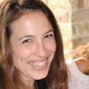 נועה לוביאניקר - פסיכולוגית