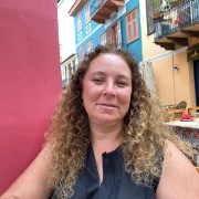 נורה קוסטי - עובדת סוציאלית