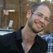 יהונתן חלמיש - עובד סוציאלי