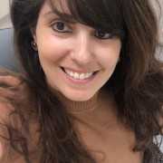 שירה ברקאי - עובדת סוציאלית