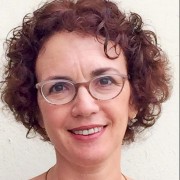 גלית לזר - עובדת סוציאלית, מטפלת זוגית ומשפחתית