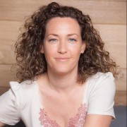 לימור זבולון - עובדת סוציאלית