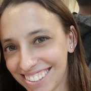 חוי לוינגר - עובדת סוציאלית