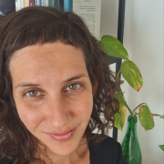 נילי לביא - פסיכולוגית